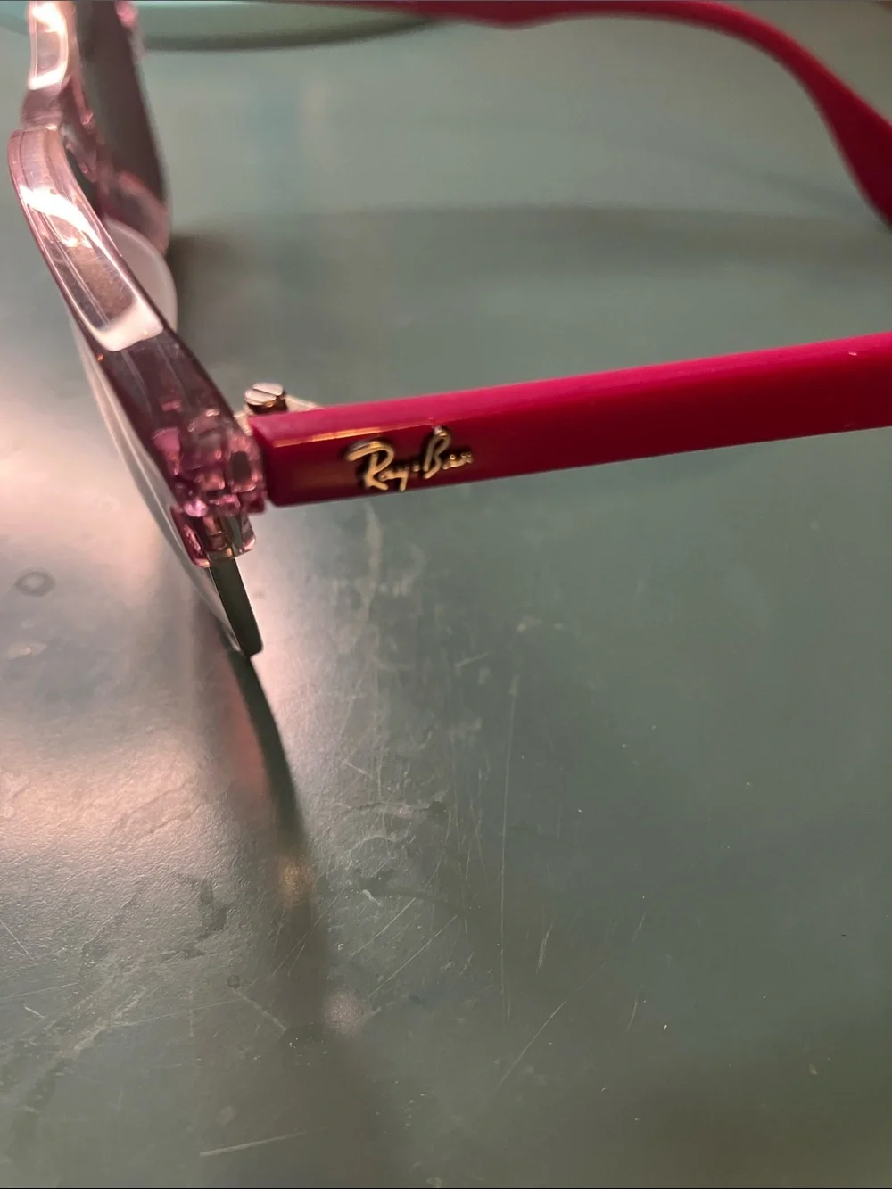 Magenta Pink Ray-ban sunglasses with classic case scratched need new lenses